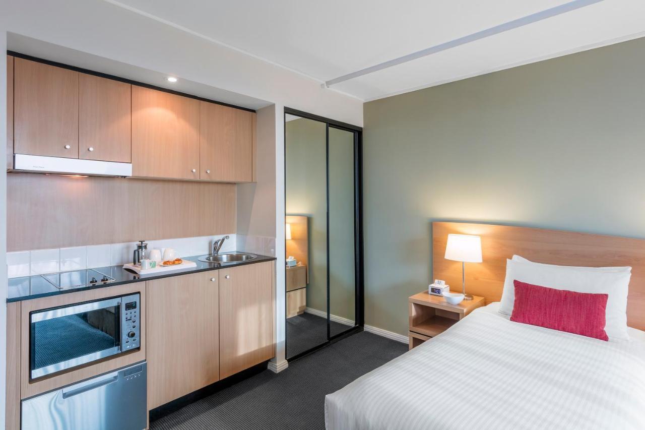 Nesuto Parramatta Aparthotel Sydney Exteriör bild