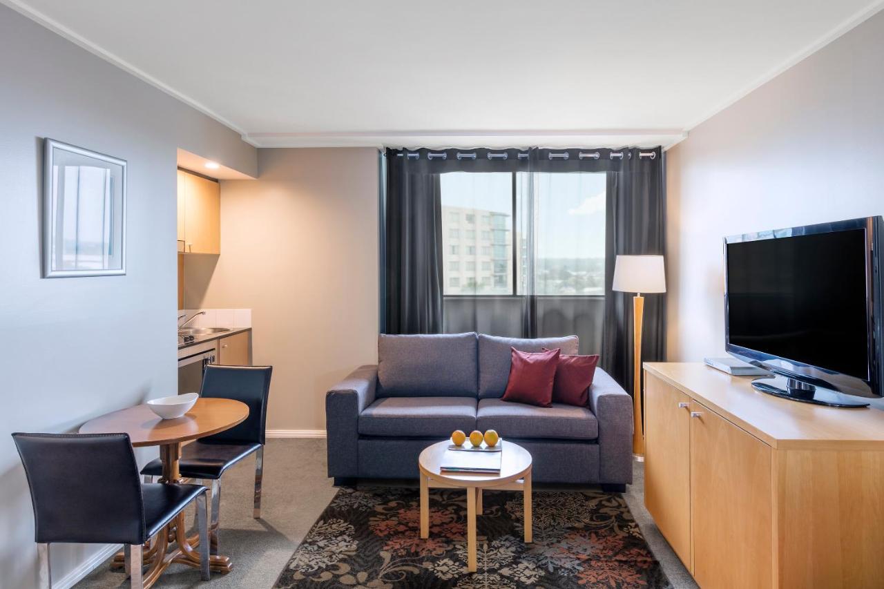 Nesuto Parramatta Aparthotel Sydney Exteriör bild