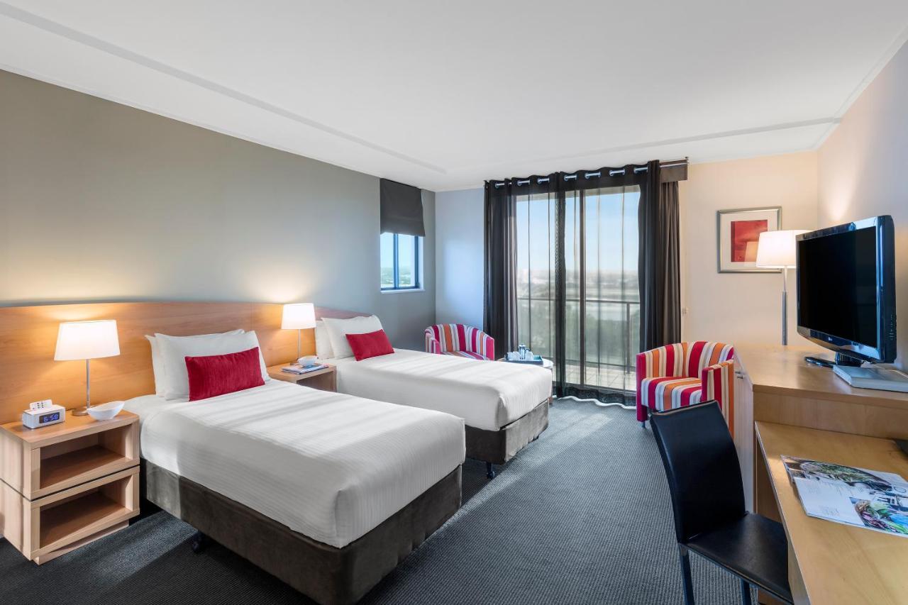 Nesuto Parramatta Aparthotel Sydney Exteriör bild
